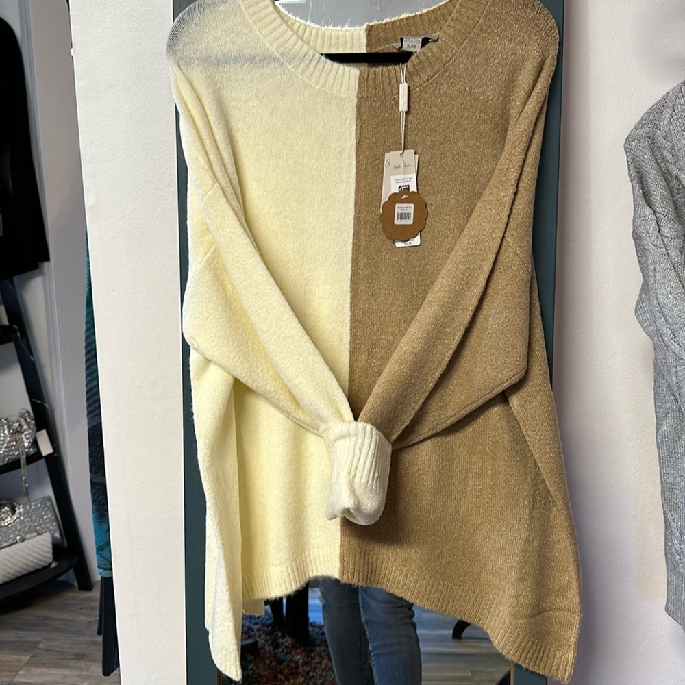 NWT sweater tan/Vanilla